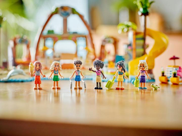 Produktbild LEGO Familienurlaub im Strandresort (42673, LEGO Friends)