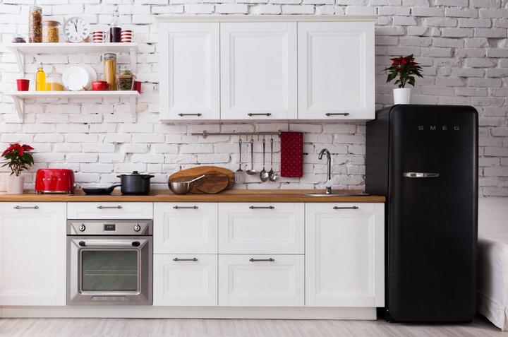 Immagine prodotto Smeg FAB28RBL6 Kühlschrank Rechtsanschlag Schwarz 50's Style (270 l)