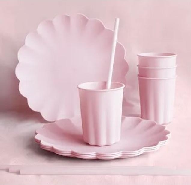 Produktbild Partydeco Plastikteller „Rüsche“ – Pink - wiederverwendbar (4 x)