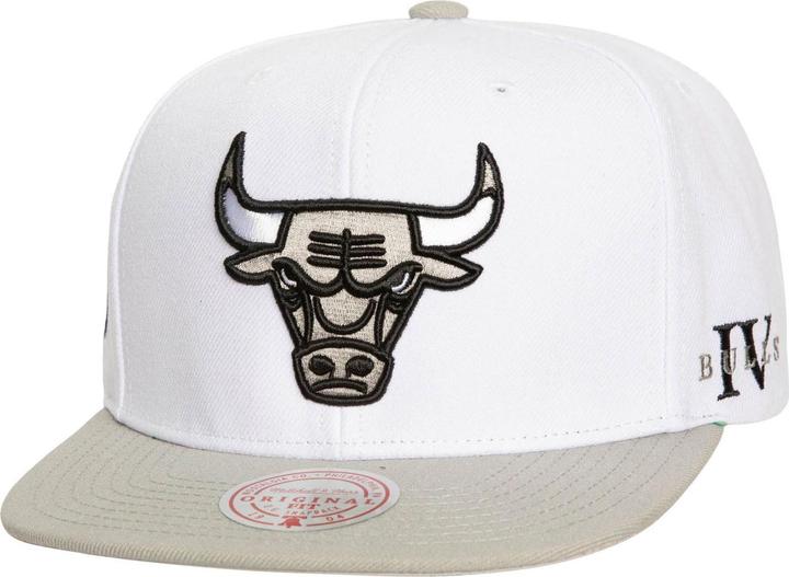 Mitchell & Ness Snapback Cap - CORE IV Chicago Bulls (One Size)