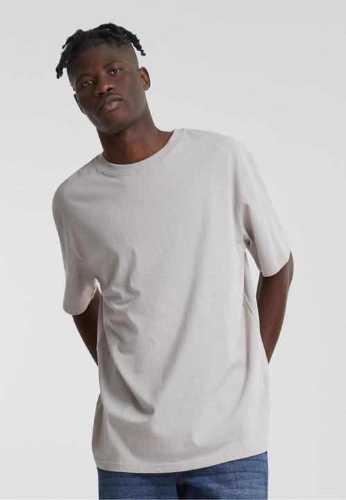 Actual product image Urban Classics Heavy Oversized Tee - 1560 (L)