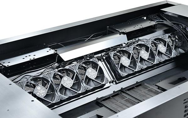 Produktbild Lian-Li DK-05F (ATX, mATX, Mini-ITX, E-ATX)