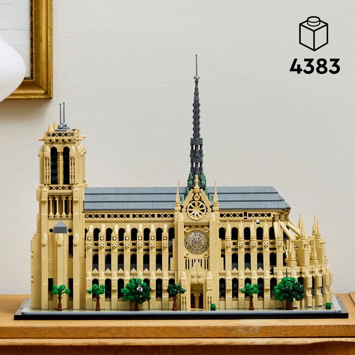 Produktbild LEGO Notre-Dame de Paris (21061, LEGO Architecture)