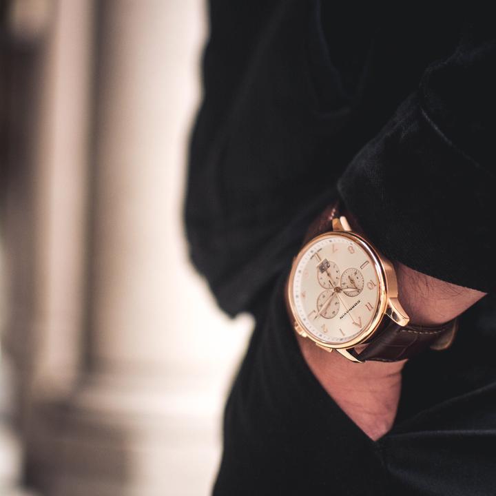 Image du produit Cornavin Big Date (Montre analogique, 48 mm)
