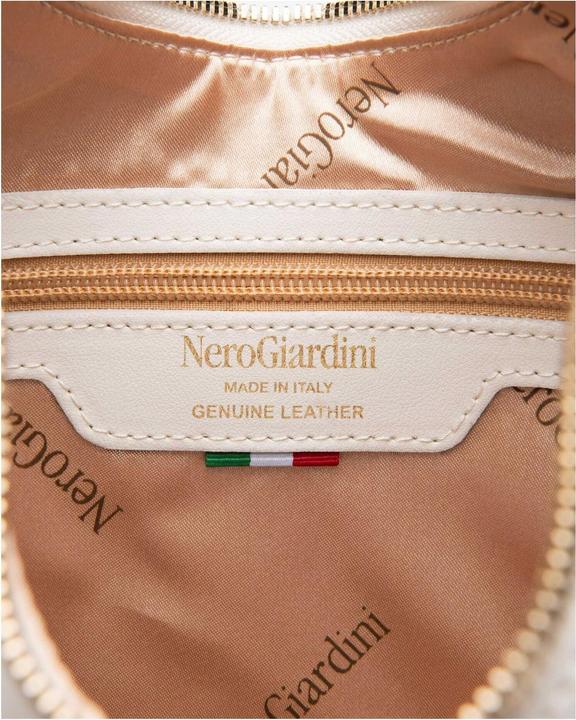 Actual product image Nero Giardini Taschen