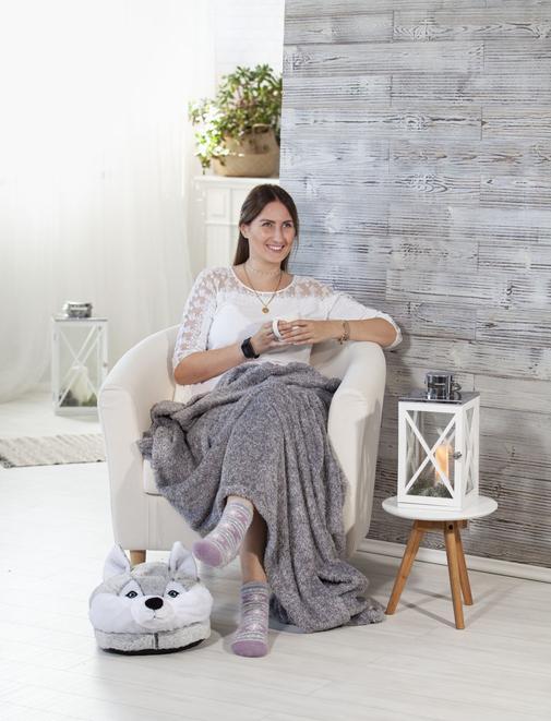 Actual product image MICA Living Foot warmer - Husky - approx. 48 x 30 x 28 cm