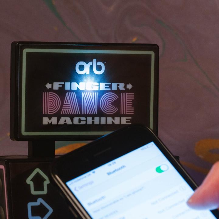 Produktbild ORB Retro Finger Dance Machine