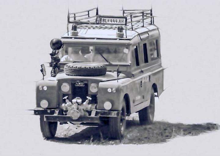 Produktbild Italeri Automodell 1:24 Land Rover Fire Truck