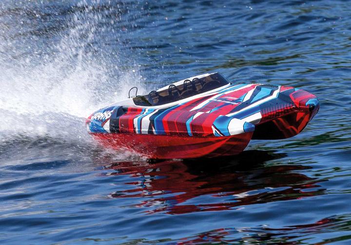 Actual product image Traxxas DCB M41 40 Inch Catamaran Brushless Red/Blue