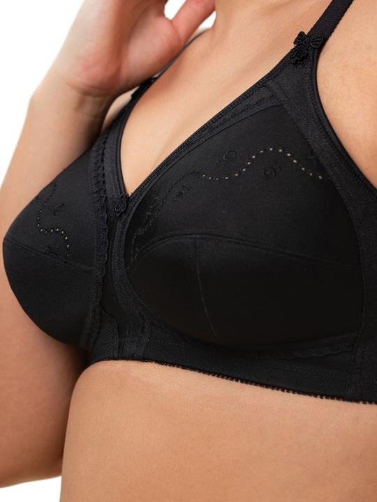 Actual product image Triumph Doreen + Cotton 01 N (100 D, Single pack)