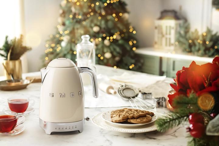 Actual product image Smeg 50's Retro Style (1.70 l)