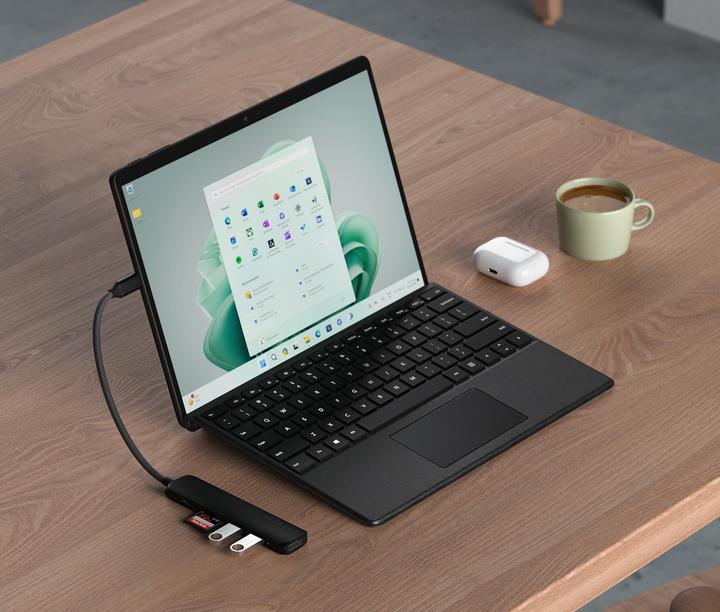 Image du produit Satechi ST-P6SK (USB-C, 6 Ports)