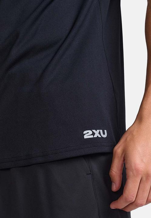 Actual product image 2XU Aero Tank (S)