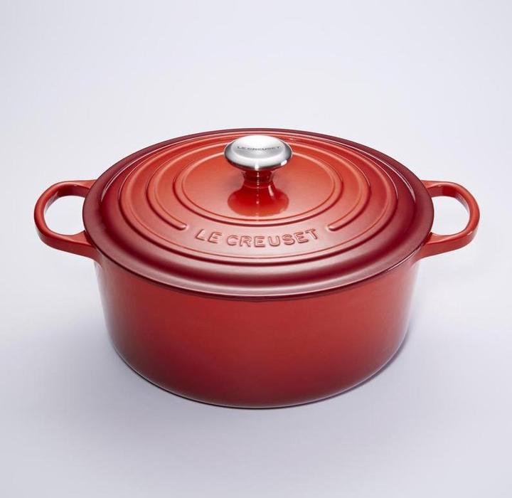 Actual product image Le Creuset Creuset Signature Braadpan - 34 CM - Gietijzer - 12,4 litre - Kersenrood (Cast iron)