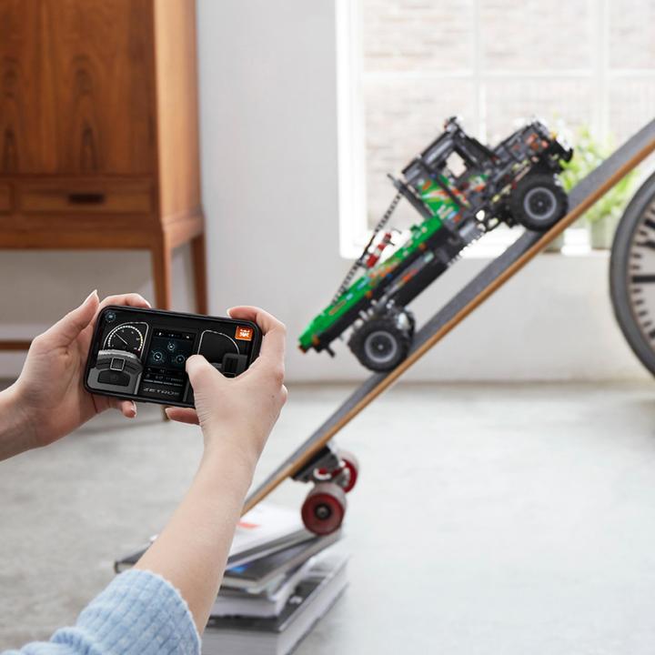 Produktbild LEGO Mercedes-Benz Zetros Offroad-Truck (42129, LEGO Technic)
