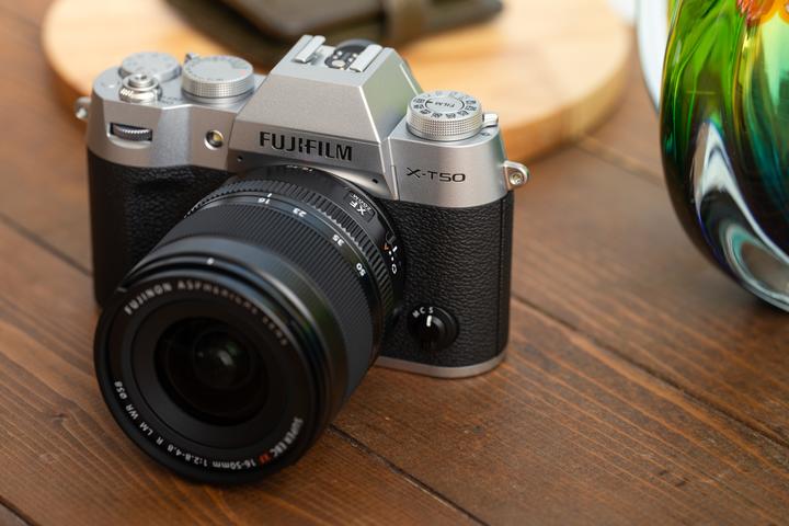 Produktbild Fujifilm Fujinon XF 16-50mm F2.8-4.8 R LM WR (Fujinon XF, APS-C / DX)