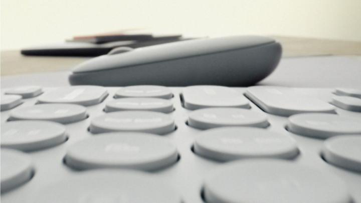 Produktbild Logitech Pebble Keys 2 K380S (Eng. Int., Kabellos)