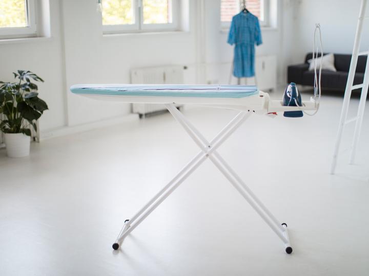 Produktbild Leifheit Bügeltisch AirActive Express M (118 x 38 cm)