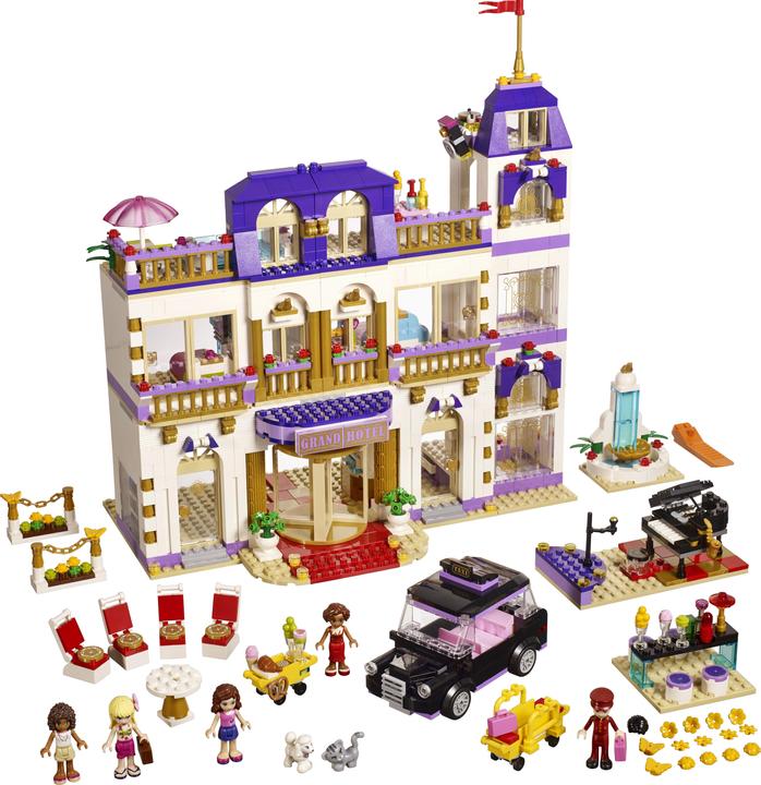 Actual product image LEGO Friends Heartlake Grand Hotel (41101, LEGO Friends)