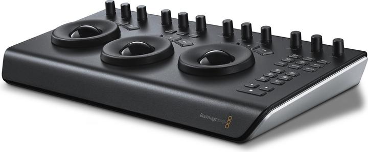 Blackmagic DaVinci Resolve Micro Panel (Console tables)