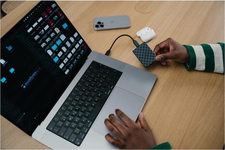 Immagine prodotto Verbatim Disque SSD externe Store'N'Go Mini Diamond USB-C - 2To (Noir) (2000 GB)