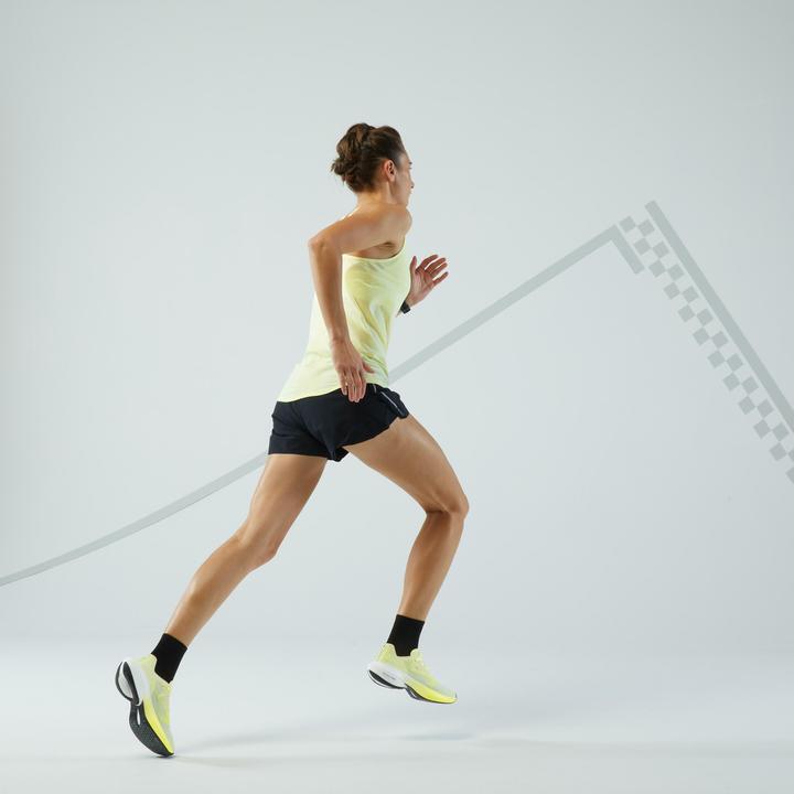 Produktbild Kiprun Lauf-Tanktop Damen nahtlos - Run 500 Comfort gelb (XS)