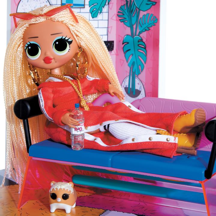 Actual product image MGA L.O.L. Surprise OMG House of Surprises