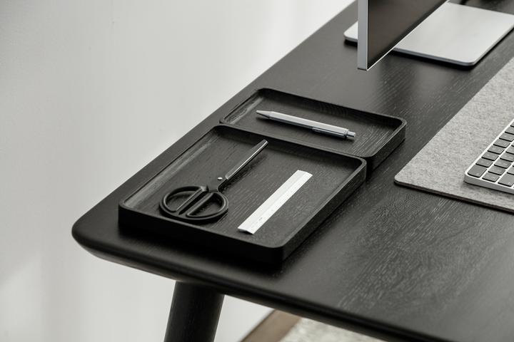 Immagine prodotto Oakywood Vassoio portaoggetti - Vassoio in legno - Organizzatore da scrivania - Nero / Medio - Legno di querc