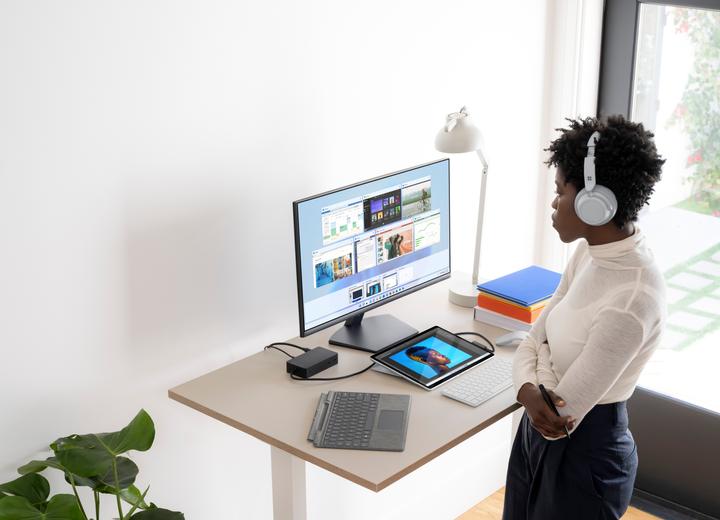 Produktbild Microsoft Surface Pro 8 LTE for business (13", Intel Core i5-1145G7, 8 GB, 256 GB, Ohne Tastaturlayout)