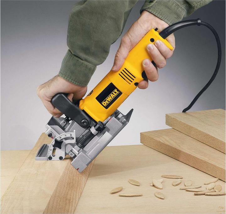 Actual product image DeWalt DW682K
