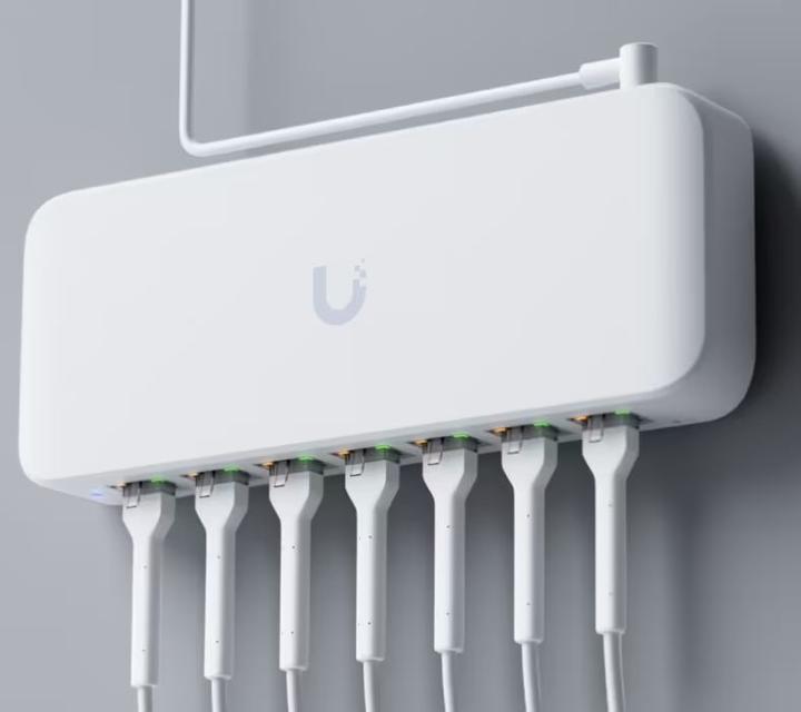Immagine prodotto Ubiquiti Ultra 60W (8 Porti)