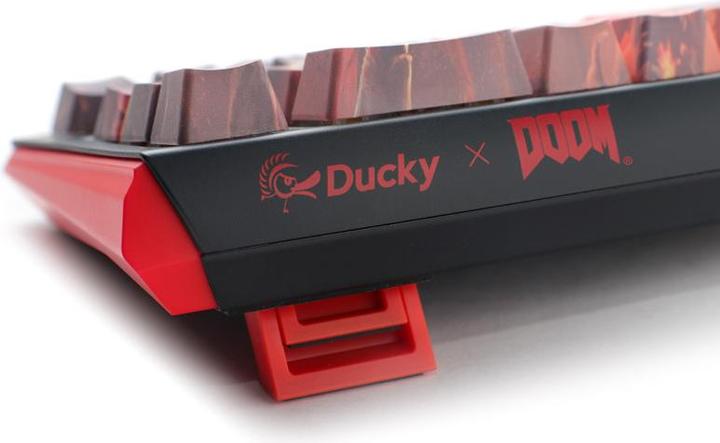 Produktbild Ducky x Doom One 3 SF Gaming Tastatur, RGB LED - MX-Silent-Red (DE, Kabelgebunden)