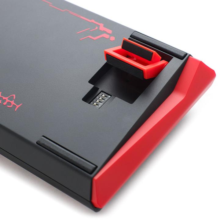 Produktbild Ducky x Doom One 3 SF Gaming Tastatur, RGB LED - MX-Silent-Red (DE, Kabelgebunden)