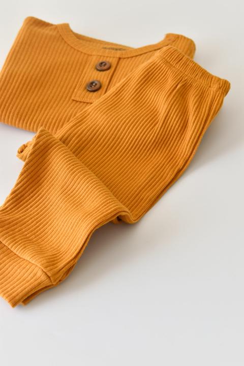 Immagine prodotto BabyCosy Set: pantaloni e maglietta a maniche lunghe (80)
