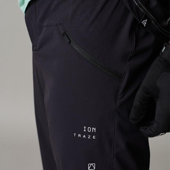 Actual product image ION Traze Amp AFT Shorts Modell 2025 (XL)