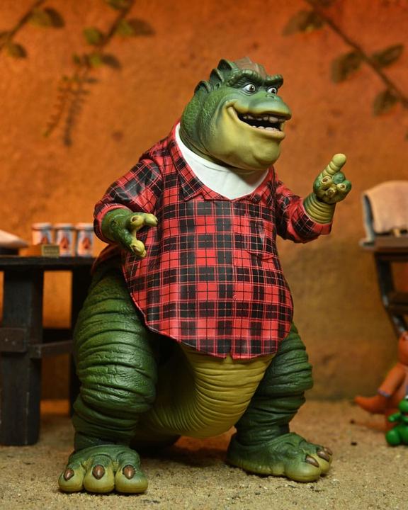 Actual product image Neca Dinosaurs Action Figure Ultimate Earl Sinclair 18 cm