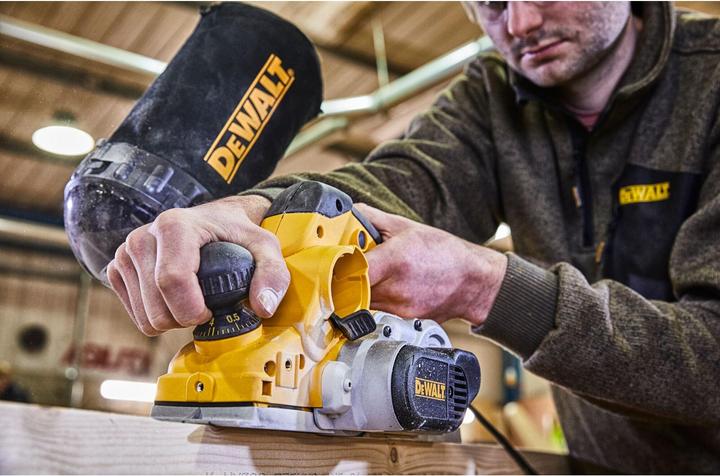 Actual product image DeWalt D26500K