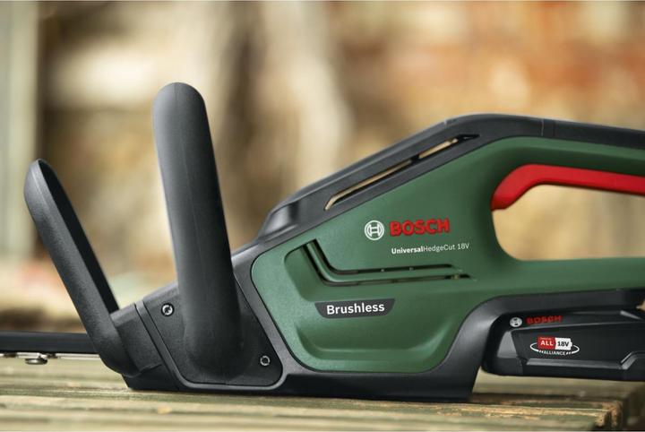 Actual product image Bosch Home & Garden UniversalHedgeCut 18-50 Kit (Cordless hedgecutters)