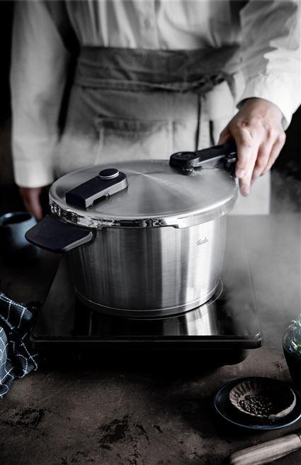 Produktbild Fissler Vitaquick Premium (22 cm, Kochtopf, Edelstahl)