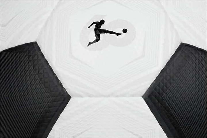 Immagine prodotto Derbystar Bundesliga Calcio Brillant APS Classic v23 bianco/nero/grigio taglia 5