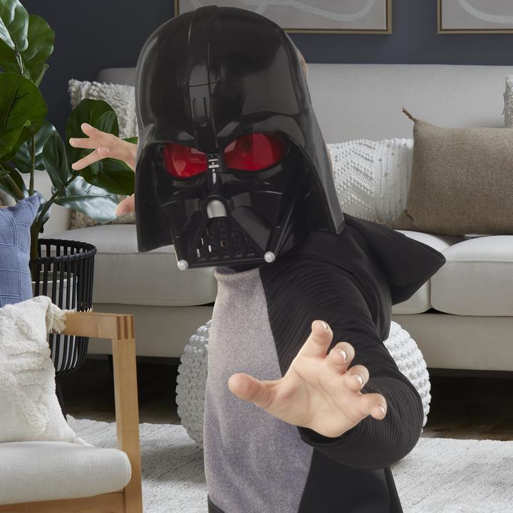 Actual product image Hasbro Sw Darth Vader Electronic Mask