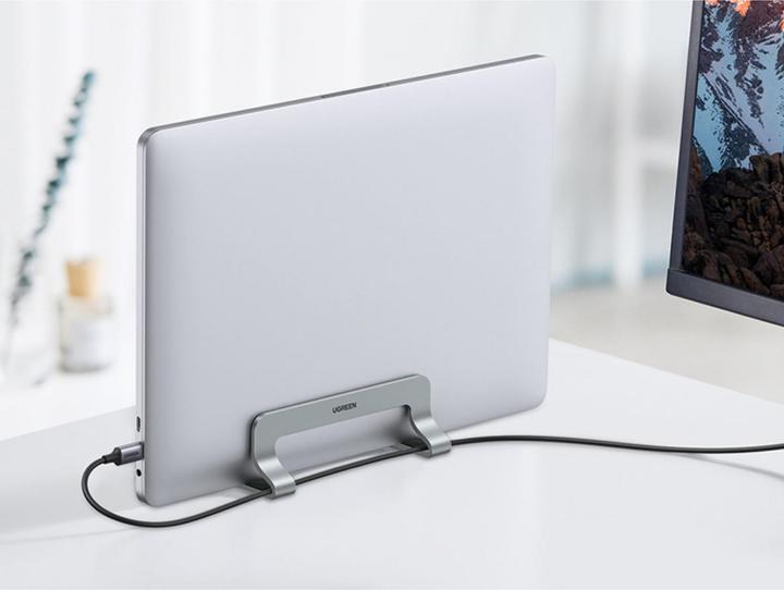 Actual product image Ugreen Vertical Stand