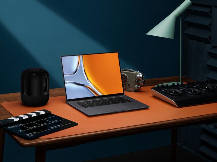 Produktbild Huawei MateBook 16s (16", Intel Core i7-12700H, 16 GB, 1000 GB, DE)