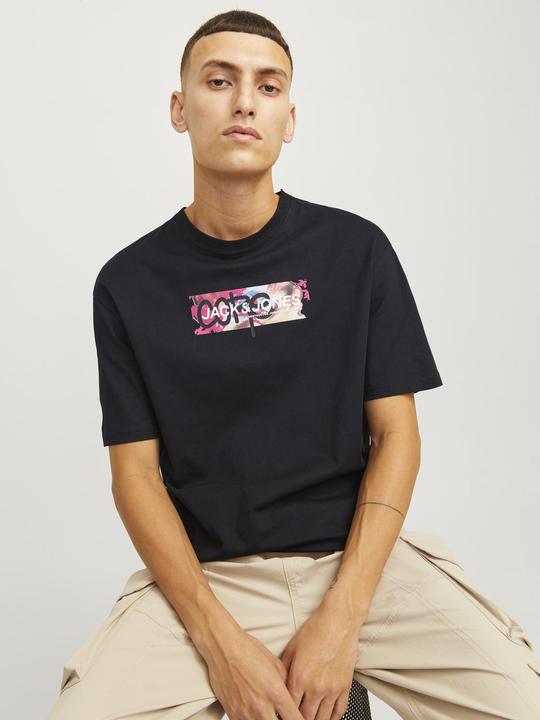 Produktbild Jack & Jones Jcosummer Print Tee Ss Crew Neck Ln (L)