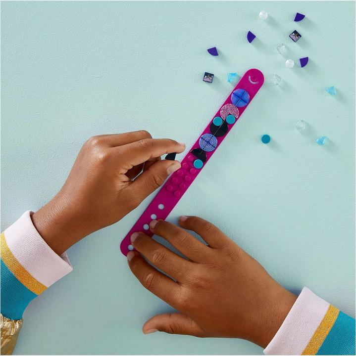 Actual product image LEGO Unicorn bracelet (41802, LEGO Dots)
