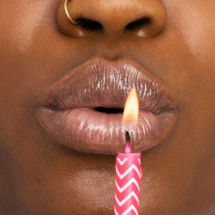 Actual product image essence Birthday Bomb (Rose)
