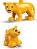 Actual product image LEGO Wildtier-Familien: Pinguine und Löwen (10442)
