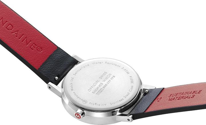 Produktbild Mondaine Classic - Vegan poliert Wochentag / Datum (Analoguhr, Swiss Made, 36 mm)