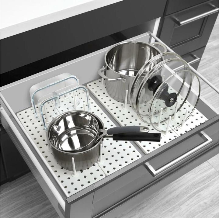 Actual product image Umbra Peggy