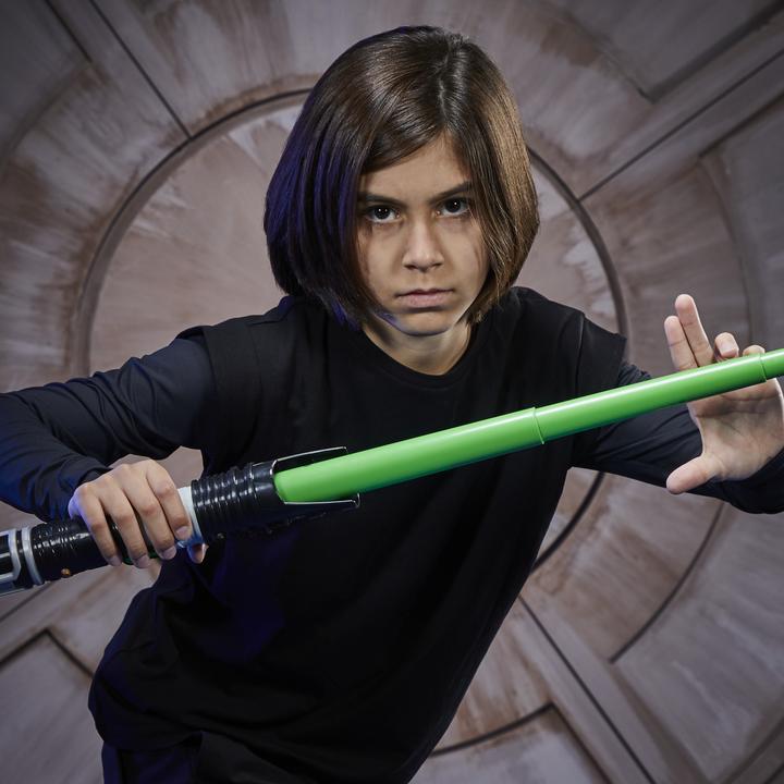 Produktbild Hasbro SW Lichtschwert Luke